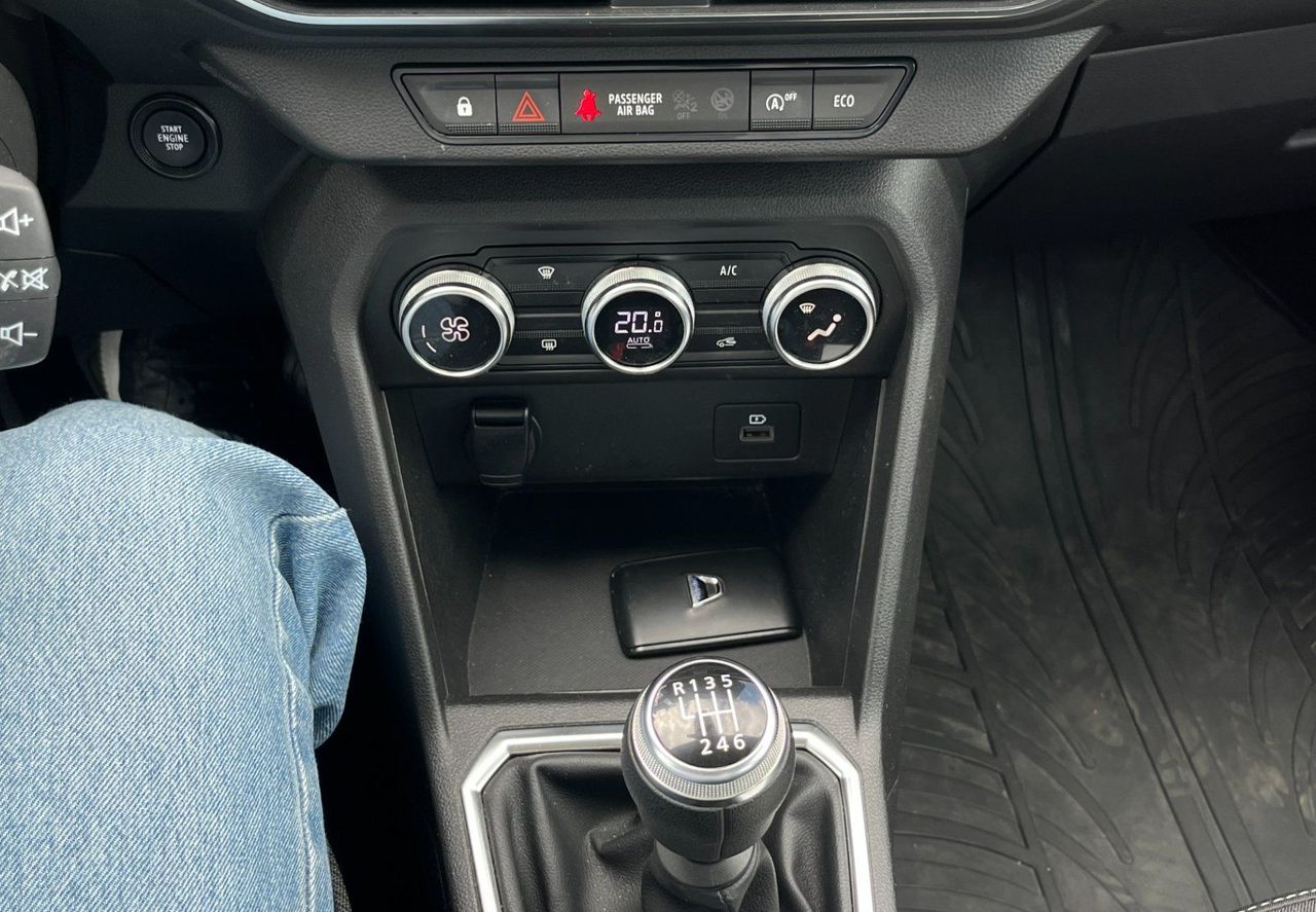 Zunanja slika - Dacia Sandero - 1.0 TCe 90 Comfort LED. VZR KAM. 2X PDC. TEMP.NAVI - 19