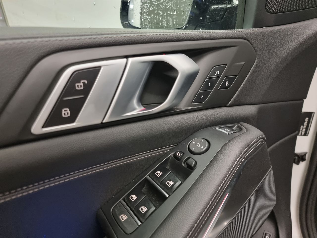 Zunanja slika - BMW X5 - xDrive45e - 16