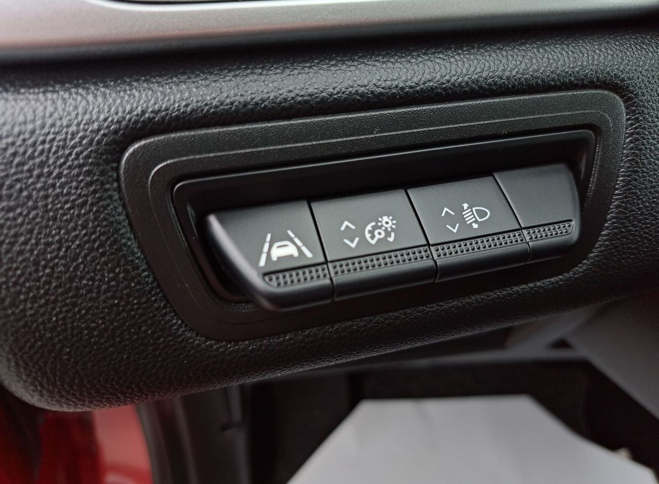 Zunanja slika - Renault Captur - 1.0 TCE 90 TECHNO Z ENOLETNIM JAMSTVOM - 11