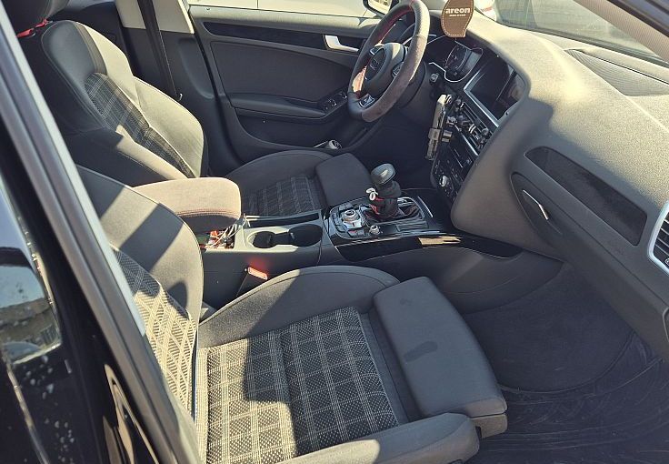 Zunanja slika - Audi A4 - Avant 2.0 TDI AUT. 170ks S-line LED Bi-XENON ALU 17 - 12