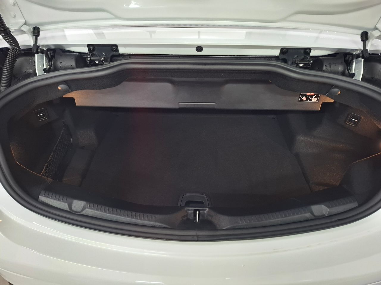 Zunanja slika - Mercedes-Benz E-Razred - E200 AMG LINE AVTOMATIK-BURMESTER HI-FI-KOT NOV - 15