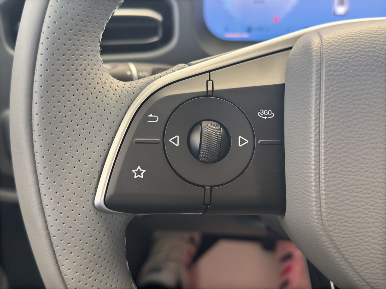 Zunanja slika - Baic BJ30 - e-HYBRID 4WD + PANORAMA + RADAR + BLIS + DAB + - 14