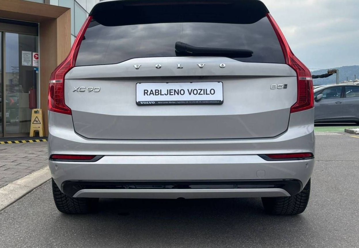Zunanja slika - Volvo XC90 - B5D AWD Plus Dark Avt. SLO-ZRAČNO-HAR KARDON-PANO - 5