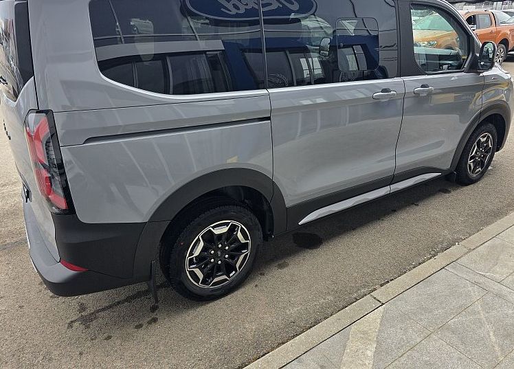 Zunanja slika - Ford Tourneo - Custom ACTIVE 2.0 TDCi 125 kw  170 KM  A8 L1 - 4