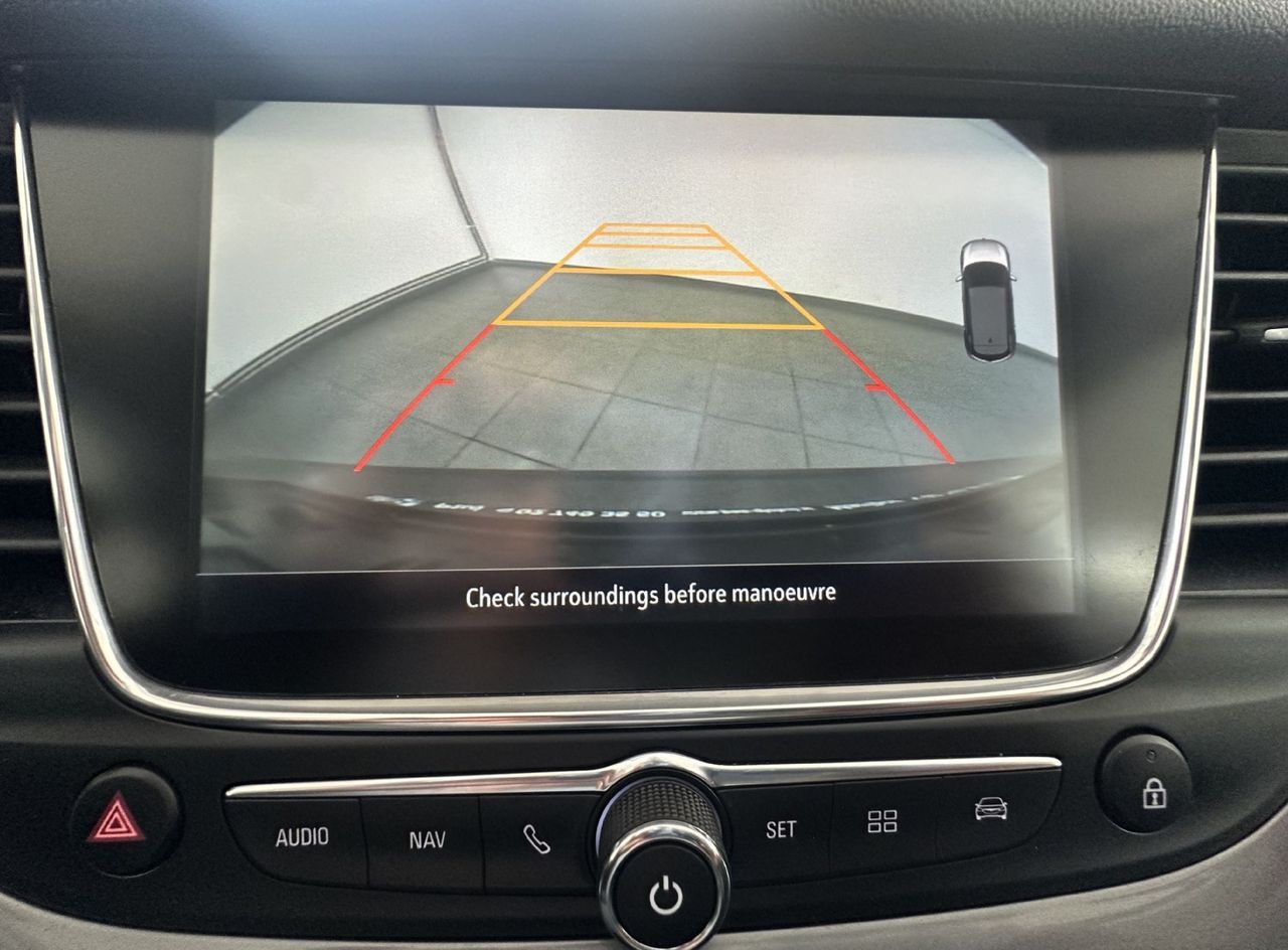 Zunanja slika - Opel Grandland X - 1.5 DIESEL 130CV BUSINESS EDIT.AUT.KAMERA.LED.NAVI - 18