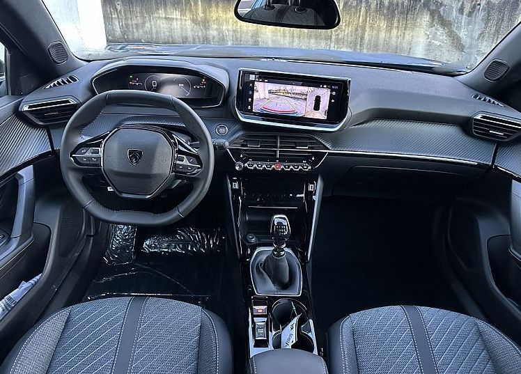 Zunanja slika - Peugeot 2008 - ALLURE PureTech 100 - 7