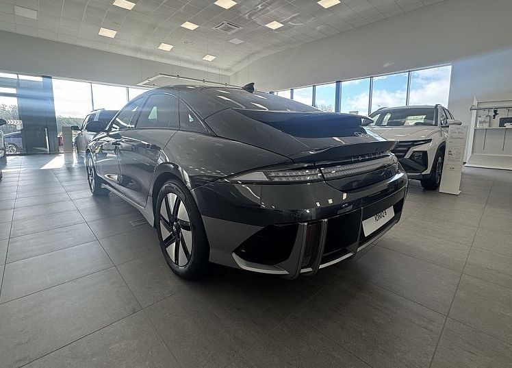 Zunanja slika - Hyundai Ioniq 6 - 168 kW IMPRESSION   77.4 kWh RWD - 8