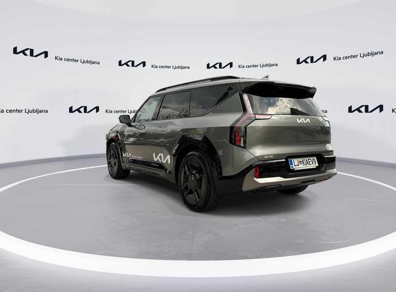 Zunanja slika - KIA EV9 - 99.8 kWh GT-Line Launch AWD 141.5 kW. 7 sedežev - 7