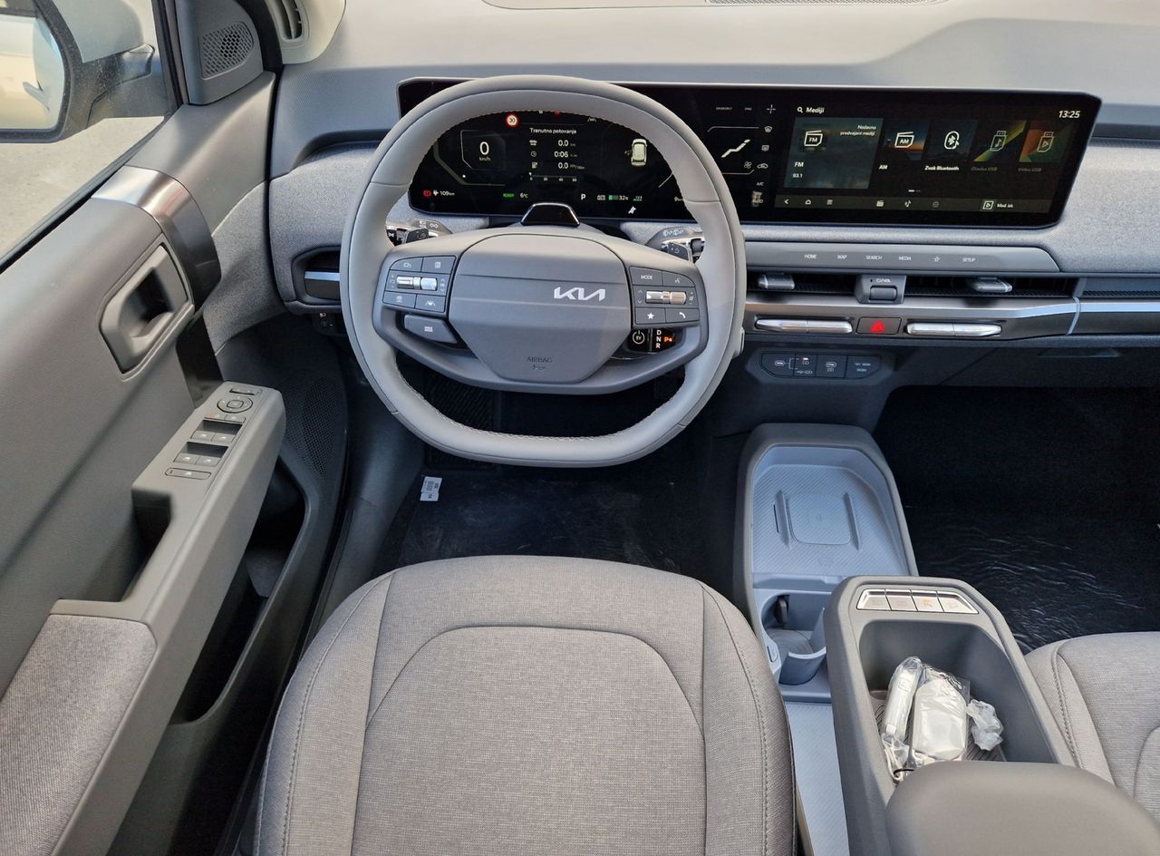 Zunanja slika - KIA EV3 - STAR 58Kw - 6