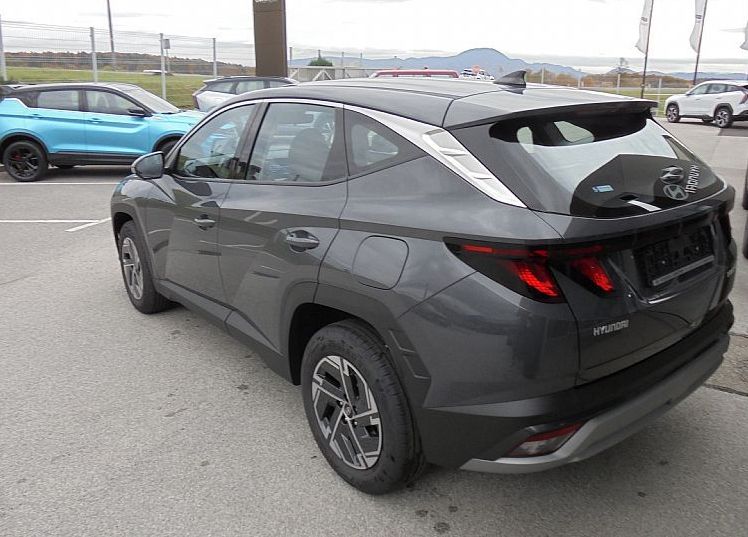 Zunanja slika - Hyundai Tucson - 1.6 T-GDI 150 TREND 2WD°WINTER° ZALOGA ° - 4