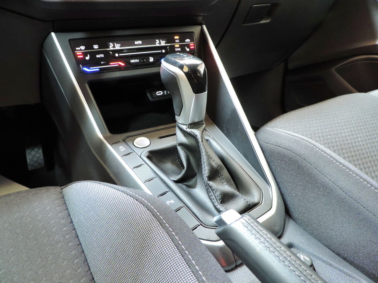 Zunanja slika - VW Taigo - 1.0 TSI avt. 4ALL 115 LED-KAMERA-ACC - 19