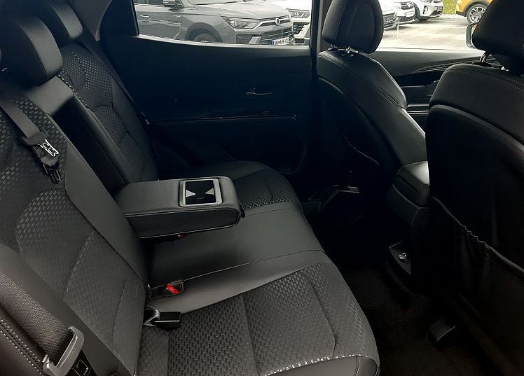 Zunanja slika - SsangYong Korando - 1.5 T-Gdi Smart + A T - 10