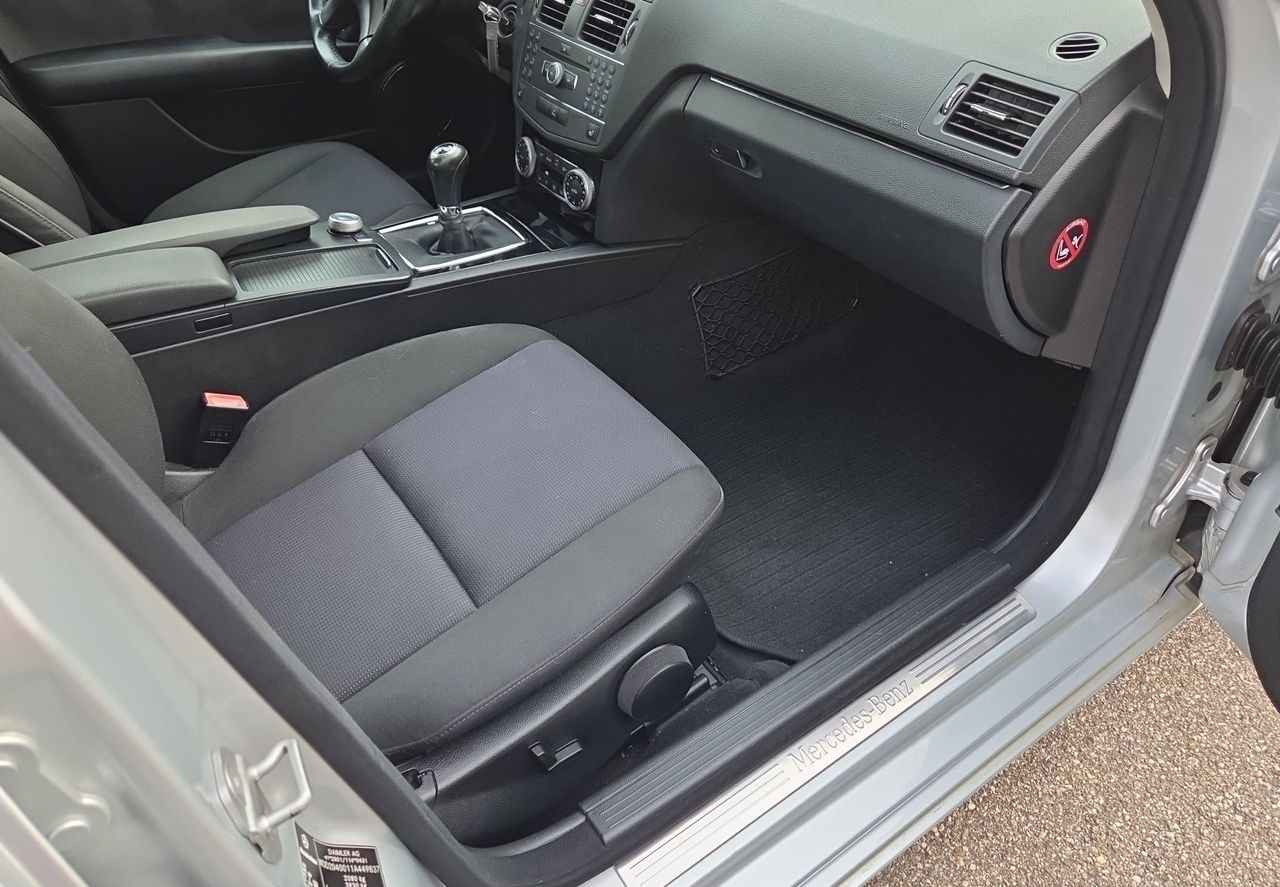 Zunanja slika - Mercedes-Benz C-Razred - C BlueEFFICIENCY 200 CDI Avantgarde - 13