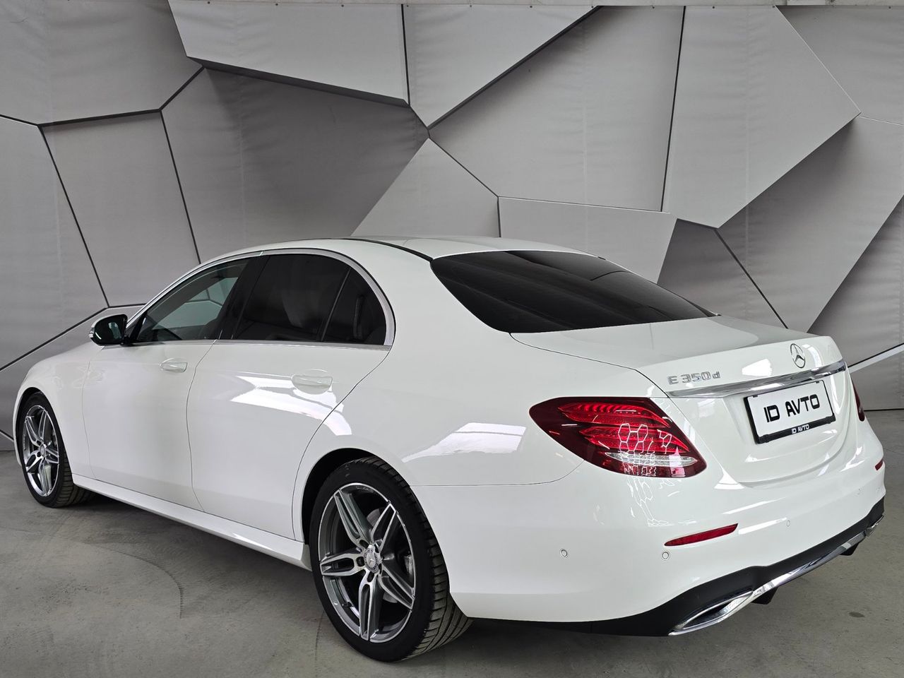 Zunanja slika - Mercedes-Benz E-Razred - E 350 d Avt. - 3