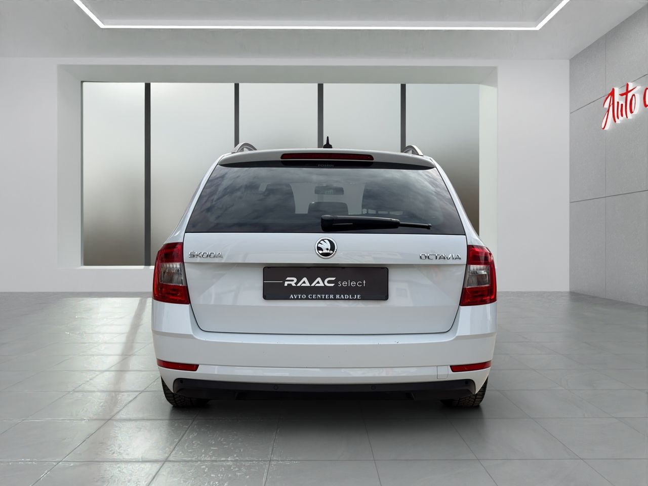 Zunanja slika - Škoda Octavia - Combi 2,0 TDI Style - 5