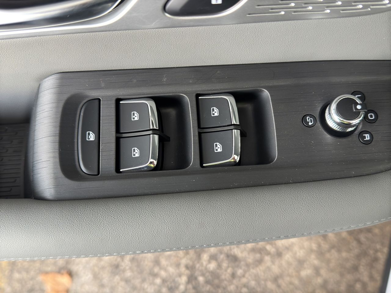 Zunanja slika - Dongfeng Huge - 1.5T EXECUTIVE + 360 + KAMERA + RADAR + PANO +ADAS - 18