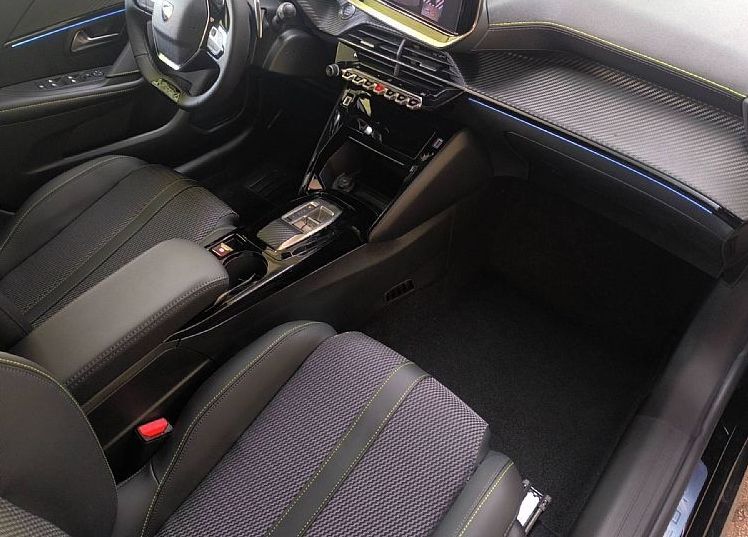 Zunanja slika - Peugeot 208 - GT HIBRID 145 e-DCT - 9