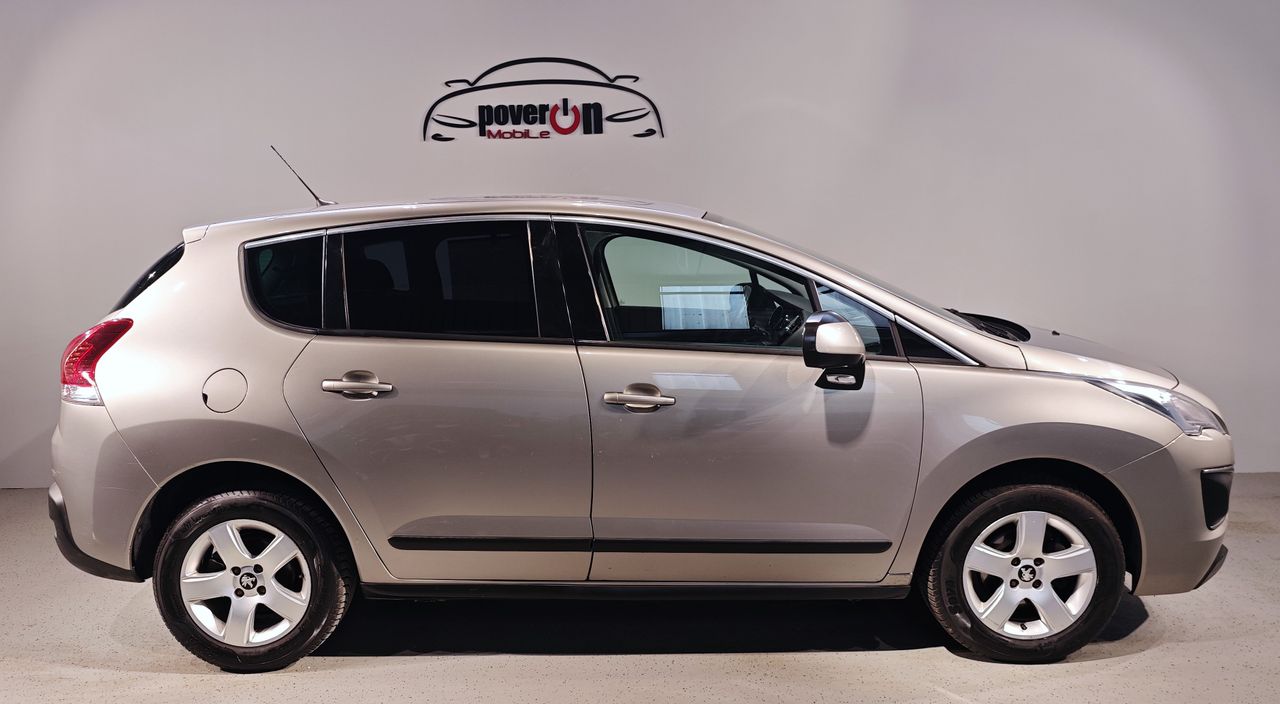 Zunanja slika - Peugeot 3008 - 1.6 e-HDi 115 Stop Start robot.r. PDC TEMP NAVI - 7