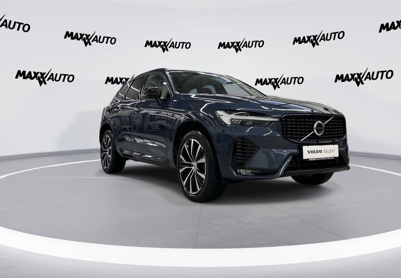 Zunanja slika - Volvo XC60 - B4 D Plus Dark AT ACC 360 Pano H K Memory... - 3
