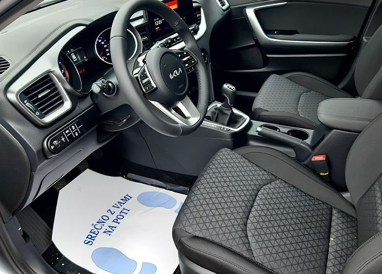 Zunanja slika - KIA Ceed - 1.0 T-GDi LX Champion+ ISG. M T 74 kW - 6