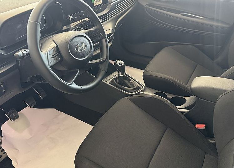 Zunanja slika - Hyundai Bayon - 1.0 T-GDI FL 90 STYLE ALU 17- WINTER - rg - 4