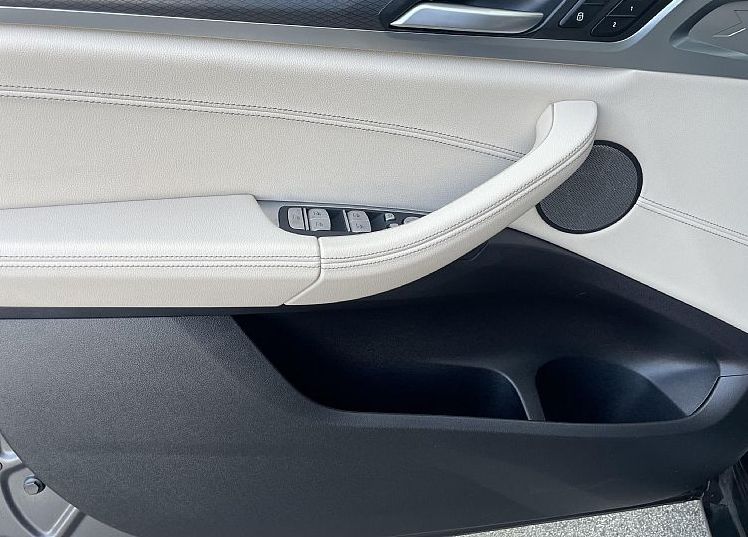 Zunanja slika - BMW X4 - serija : M40d  AT  250 KW - 10