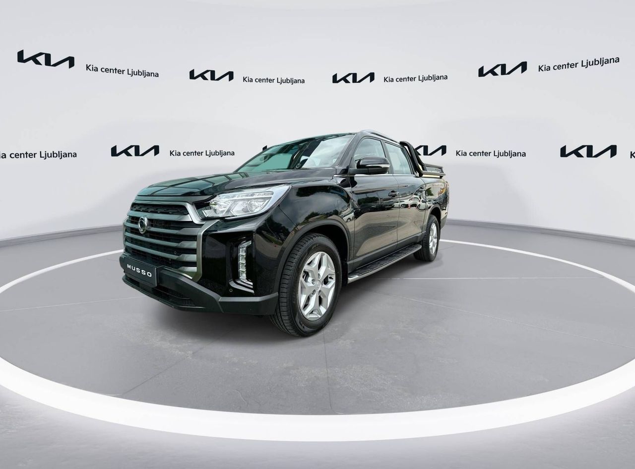 Zunanja slika - SsangYong Musso - Grand 2.2 XDi Ultimate 4WD AT - 1