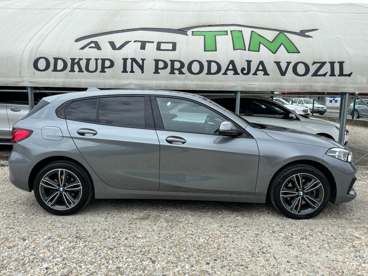 Zunanja slika - BMW Serija 1 - 118i - 8