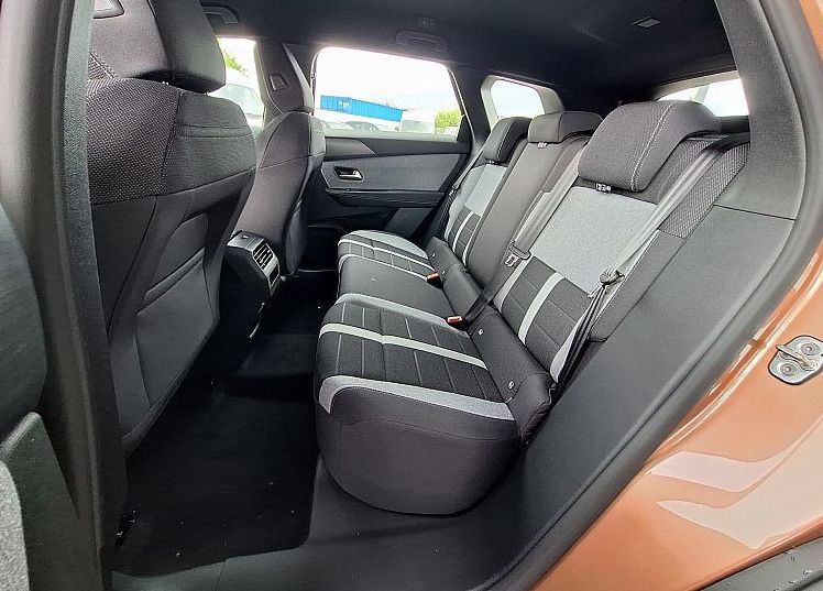 Zunanja slika - Opel Grandland - 1.2 MHEV 100KW TURBO GS DCT - 8