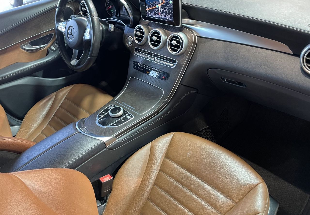 Zunanja slika - Mercedes-Benz GLC-Razred - GLC coupe GLC350e-4MATIC-360KAMERA-EXCLUSIVE-PANO-USNJE-LED - 10