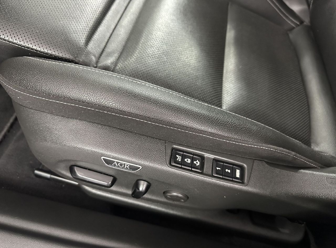 Zunanja slika - Opel Insignia - 2.0 CDTI 154KW INNOVATION 4x4.NEMŠKI+4ALU.USNJE - 17