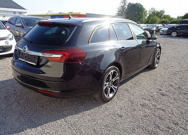 Zunanja slika - Opel Insignia - 2.0 CDTI 140KM ST - samo 24.000 prevoženih km - 3