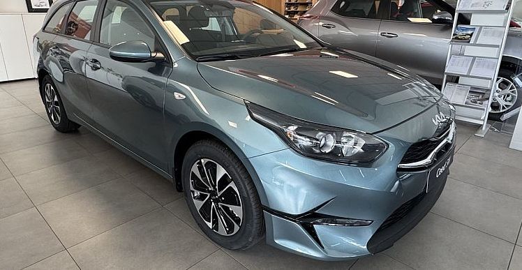 Zunanja slika - KIA Ceed - SW 1.5 T-GDi LX Champion M T - 1