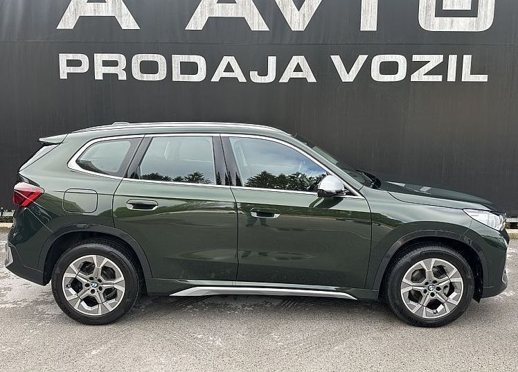 Zunanja slika - BMW X1 - serija :  sDrive18d AVT xLine-USNJE-KAMERA-LED-18COL-NAVI - 3