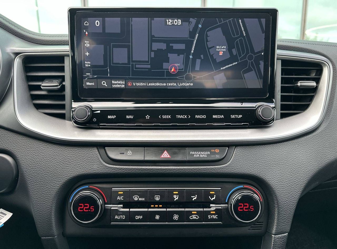 Zunanja slika - KIA Ceed - 1.0 T-GDi LX Champion+ ISG. MT - 18