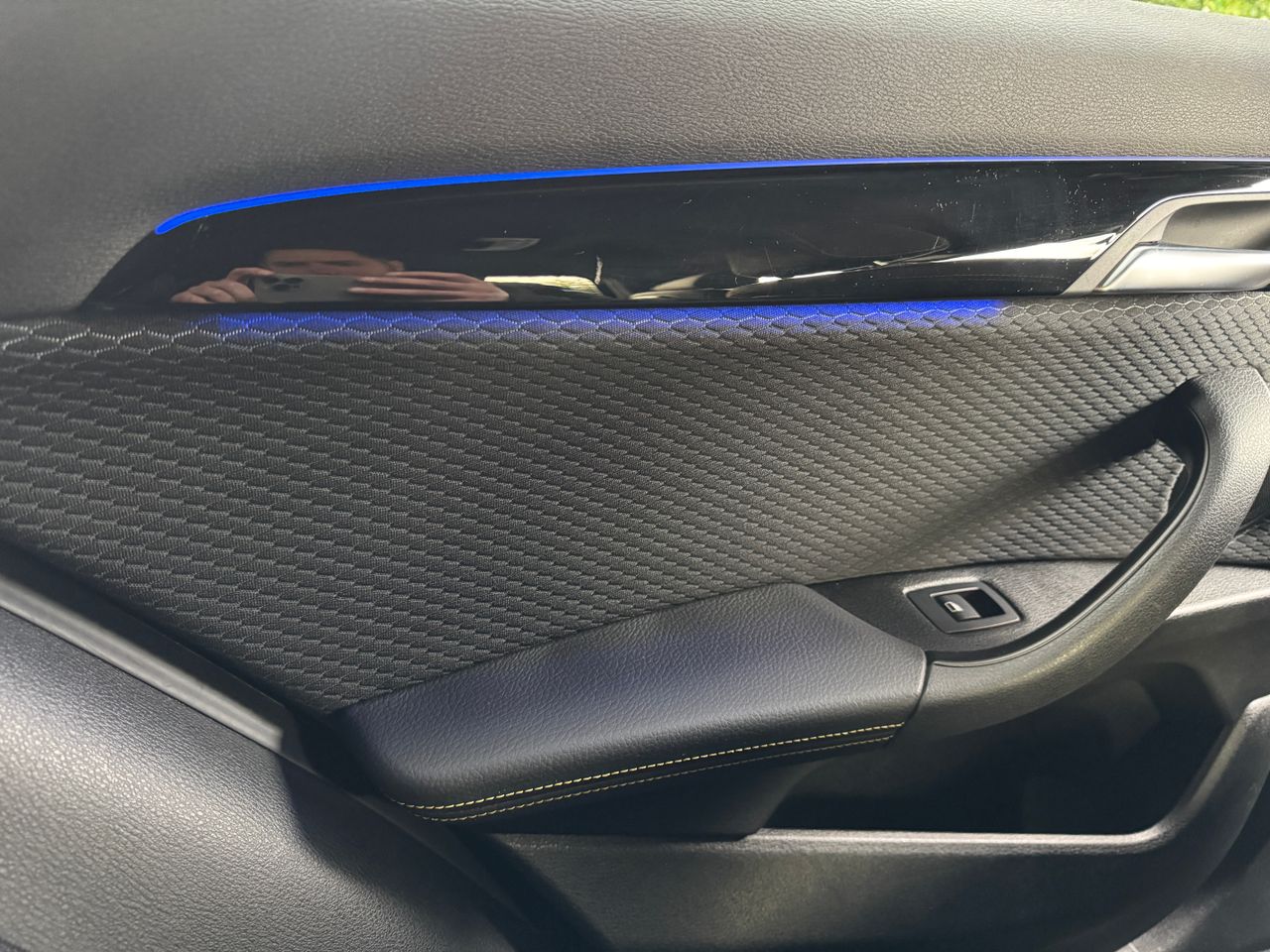 Notranja slika - BMW X2 - BMW - 15