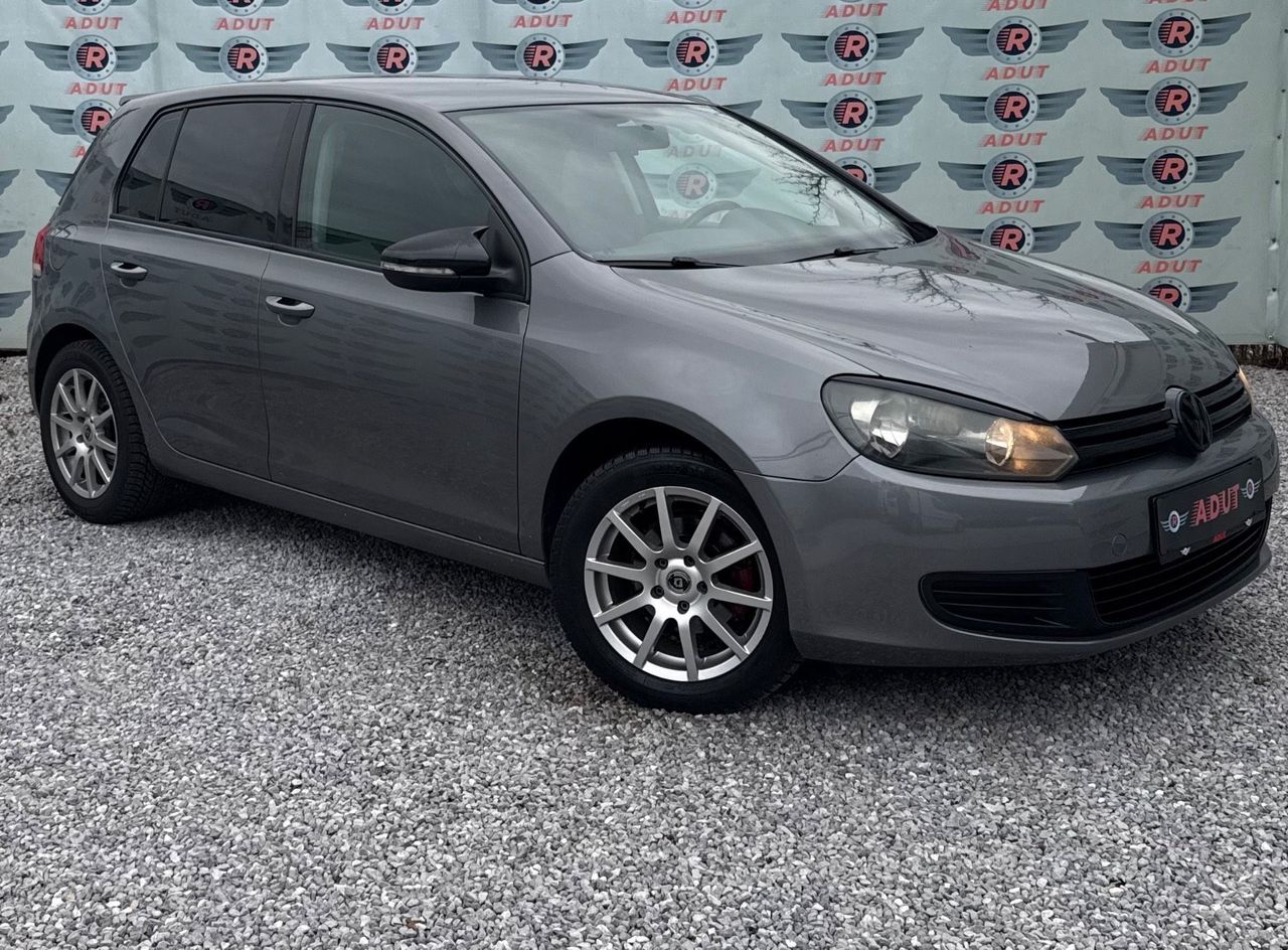 Zunanja slika - VW Golf - 1.6 TDI DPF Trendline 66  90  REDNO SERVIS... - 1