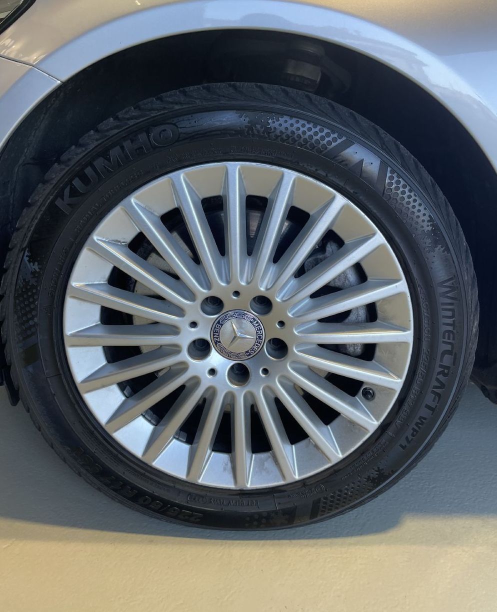 Zunanja slika - Mercedes-Benz C-Razred - AVANTGARDE-HEAD UP-PANO-LED-NAVI-KAMERA-ALU - 20