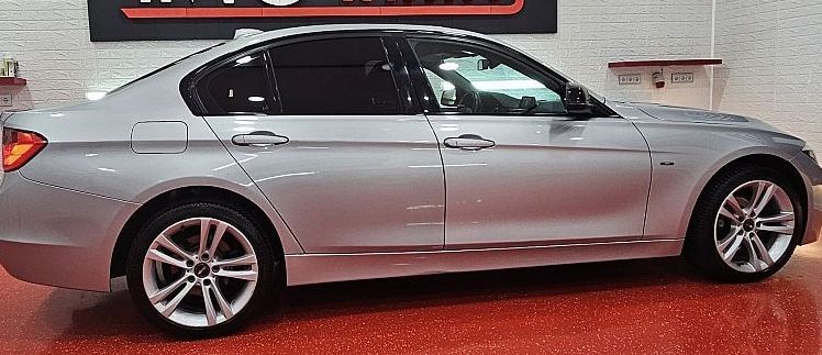 Zunanja slika - BMW Serija 3 - : 318d xDrive Sport Line.BREZ POLOGA DO 7 LET IN TUJ - 7