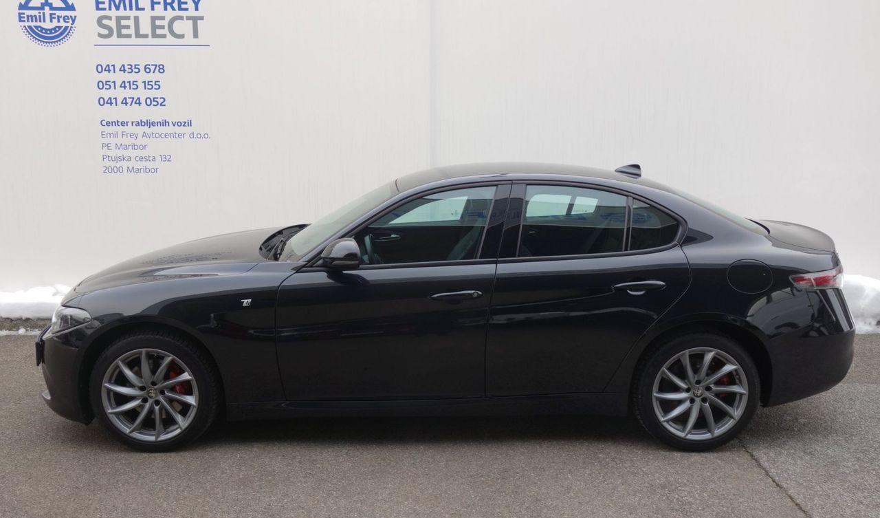 Zunanja slika - Alfa Romeo Giulia - 2.0 Turbo 280 Ti AT8 Q4 - 2