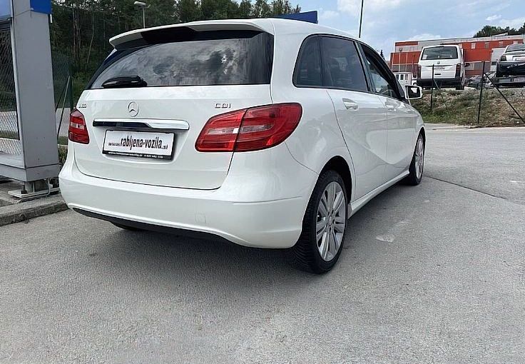 Zunanja slika - Mercedes-Benz B-Razred - 180 CDI LEPA KOMBINACIJA VOZILA - 6
