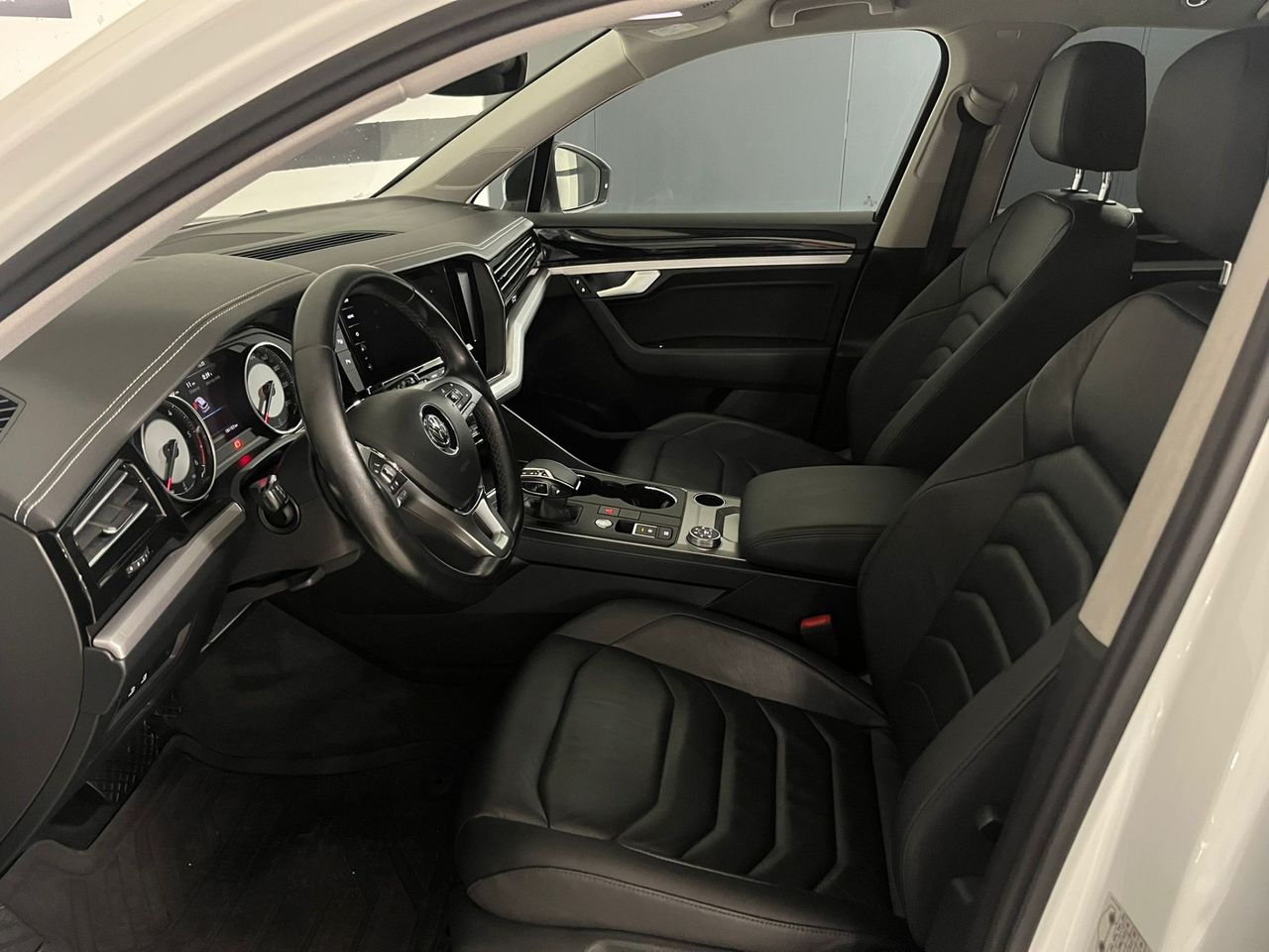 Zunanja slika - VW Touareg - V6 TDI - 4M - VLEČNA KLJUKA - SERVISNA KNJIGA - - 7