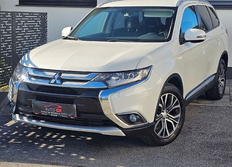 Zunanja slika - Mitsubishi Outlander - 2.2 DI-D 4WD INTENSE+AVT-.KLJUKA- LED-NAVI-PERLA B - 12