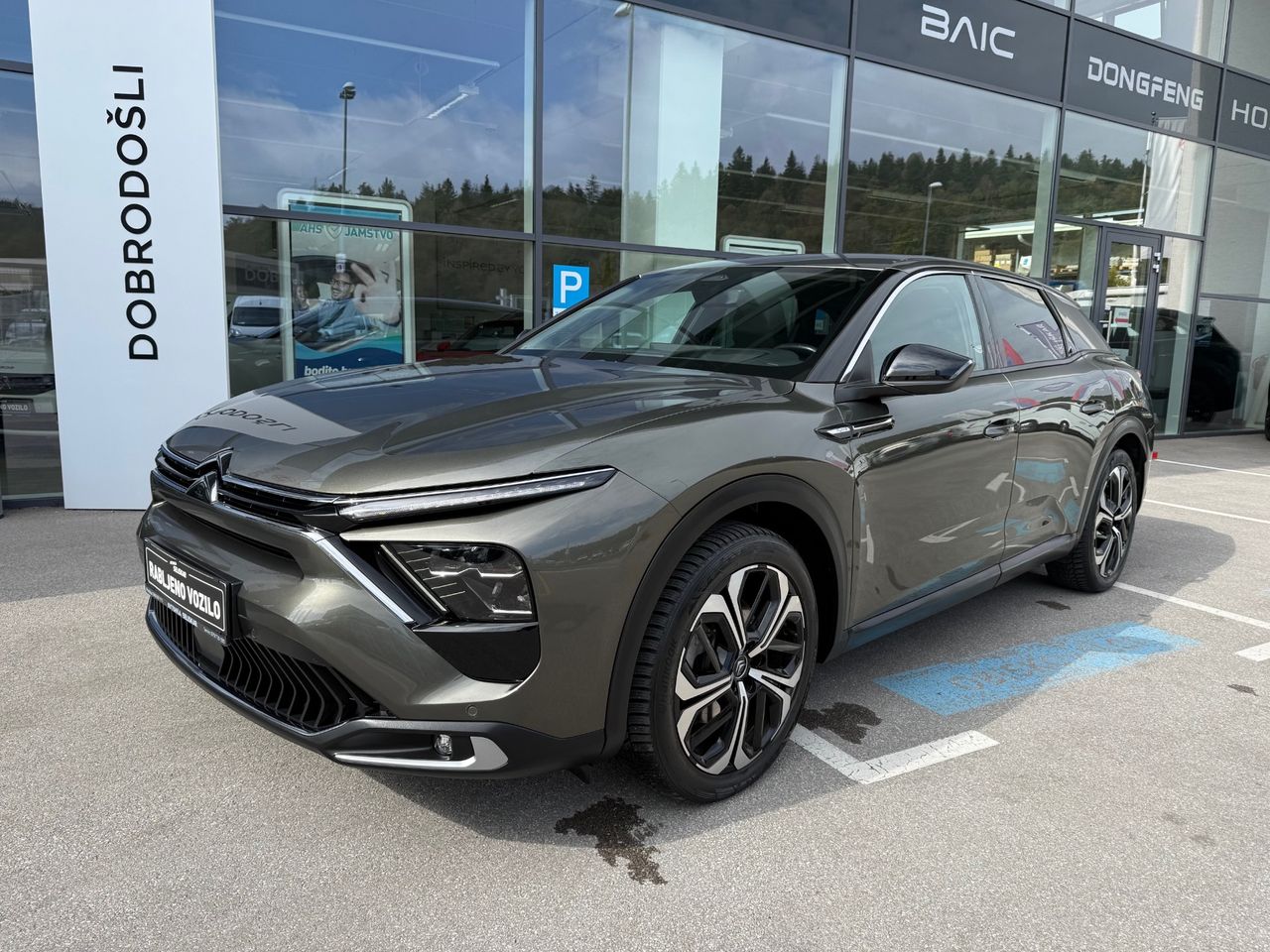 Zunanja slika - Citroën C5 - X 1.6 PHEV Shine  AVTOMATIK + POTRJENA SERVISNA - 1