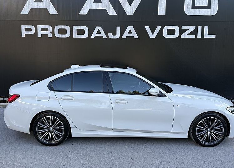 Zunanja slika - BMW Serija 3 - : 320d M Sport-360°-STREŠNO OKNO-ASISTENCE-H K - 3