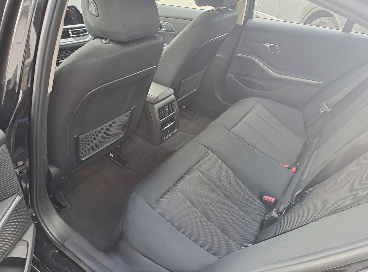 Zunanja slika - BMW Serija 3 - : 320E  A T - 5