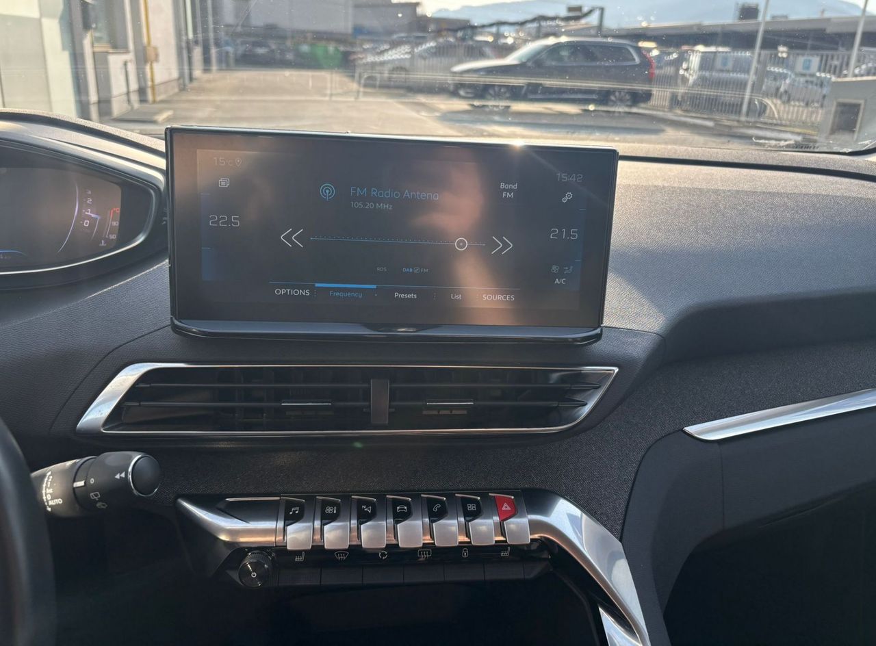 Zunanja slika - Peugeot 3008 - 1.2 PureTech 130 Allure Pack AUT KAMERA-VL.KLJUKA - 15