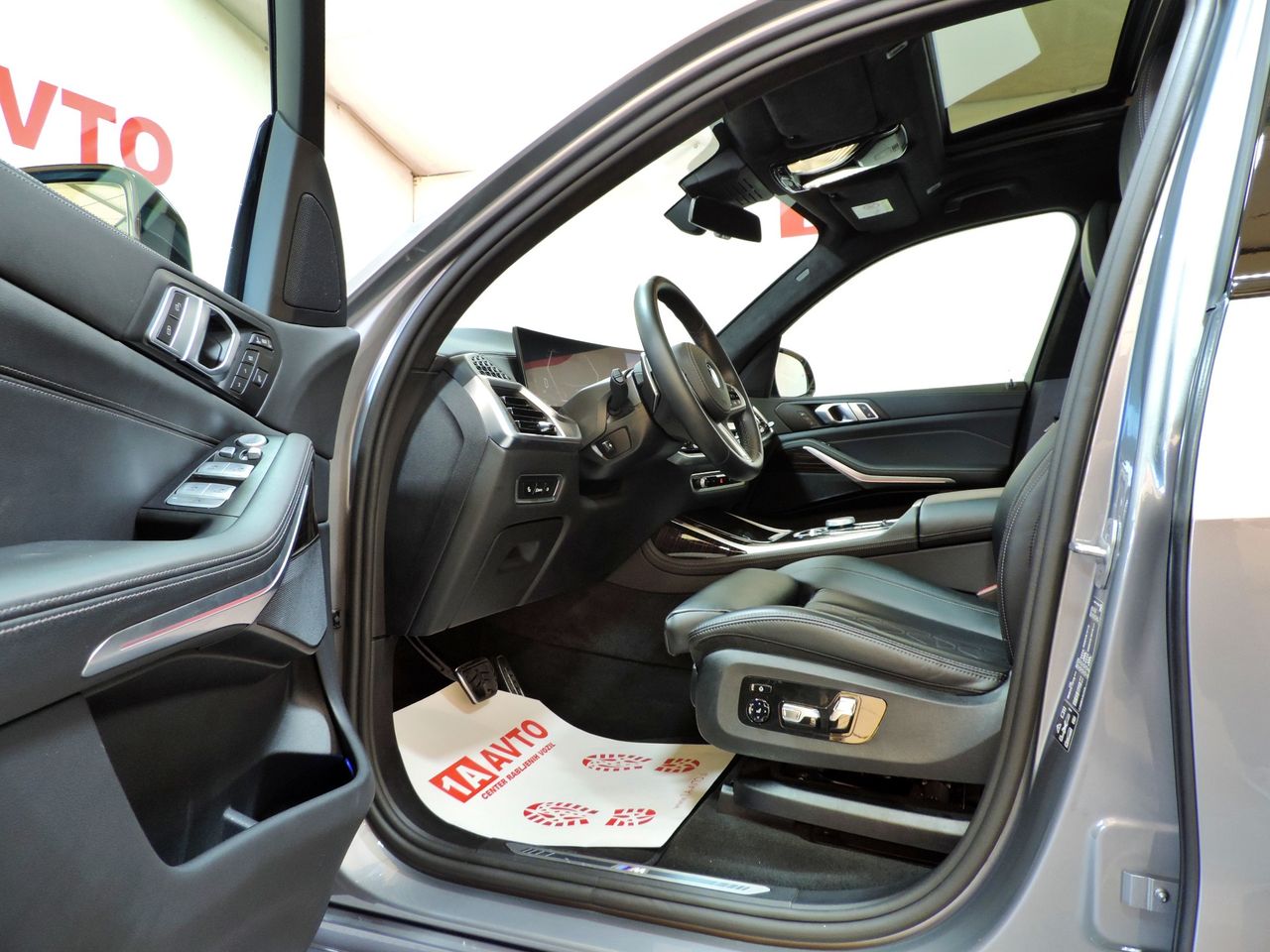 Zunanja slika - BMW serija X7 - X7 xDrive40d M SPORT SKY PANORAMA..... - 9