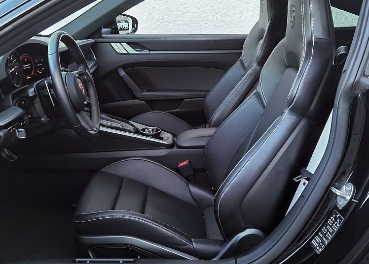 Zunanja slika - Porsche 911 - 3.0 Carrera 4 PDK MATRIX•ACC•HLAJ-SED•BOSE•KAMERA• - 7