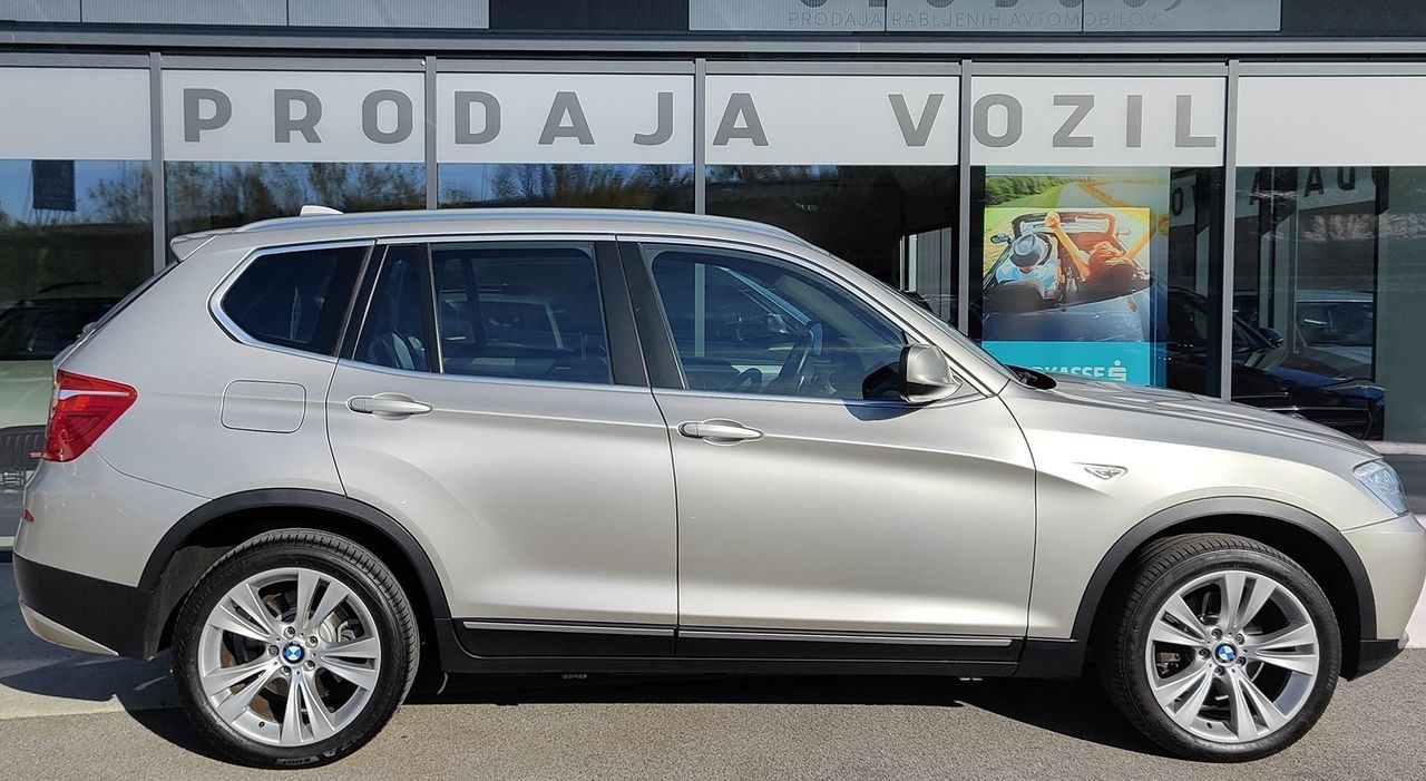Zunanja slika - BMW X3 - serija : xDrive35d TEMP. USNJE PDC - 3